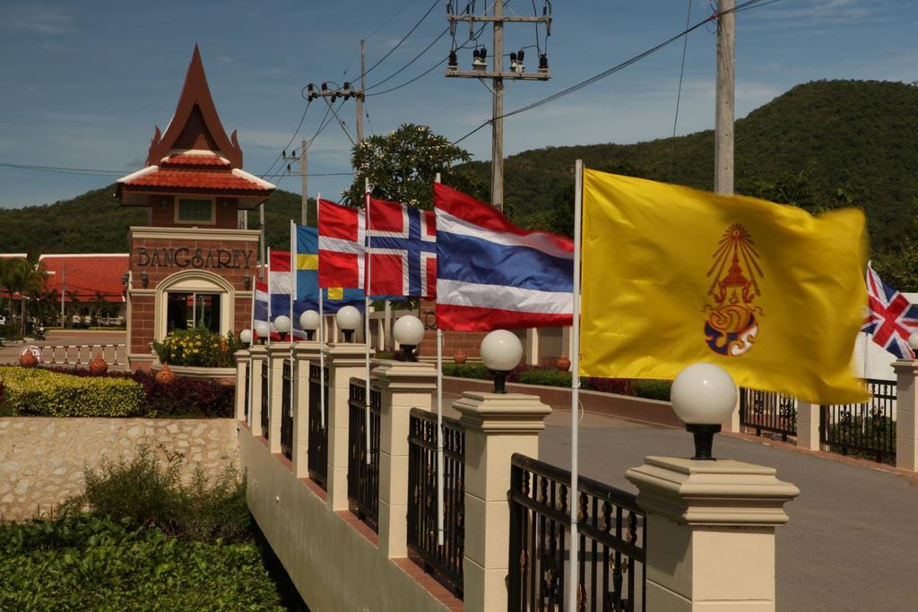 Nordic Tropical Resort Sattahip Exterior photo